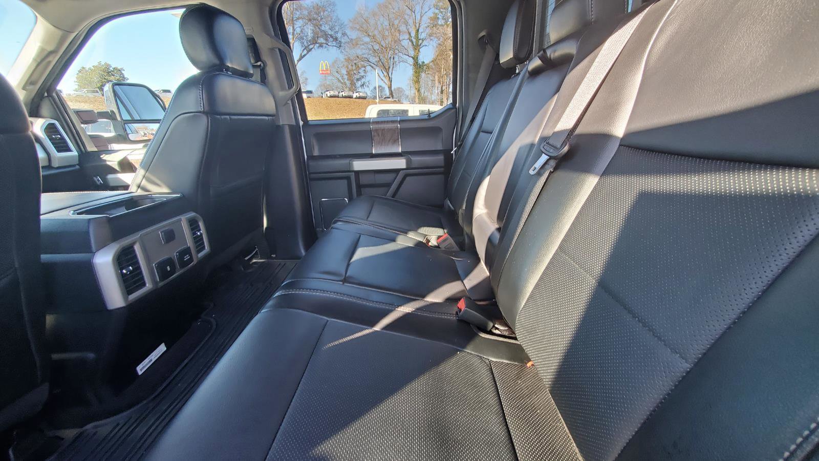 Used 2019 Ford F250 Lariat w/ Lariat Ultimate Package image 5