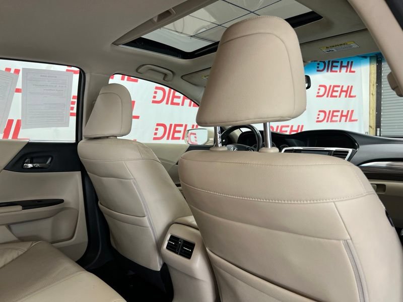 Used 2016 Honda Accord EX-L image 11
