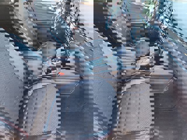 Certified 2024 Ford Escape ST-Line image 15