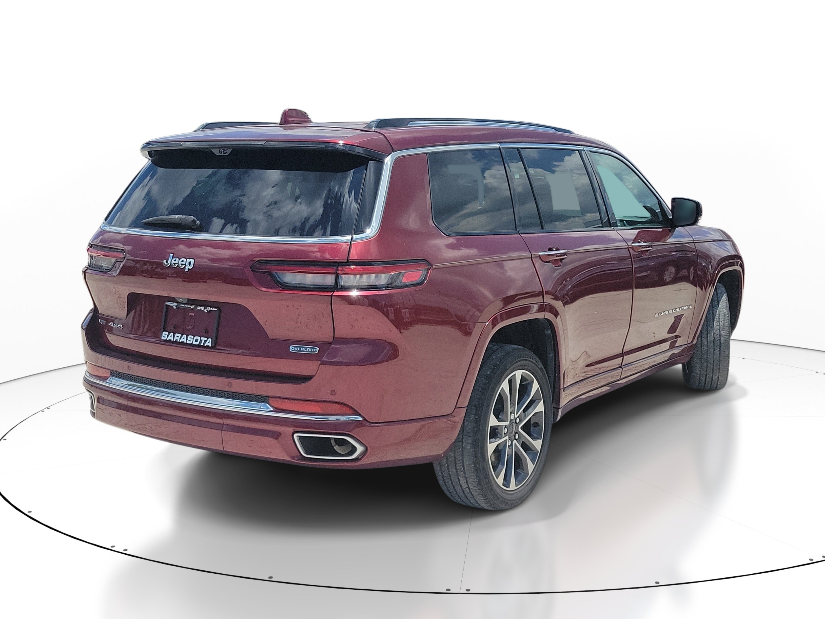 Used 2021 Jeep Grand Cherokee L Overland w/ Luxury Tech Group IV AWD/4WD image 6