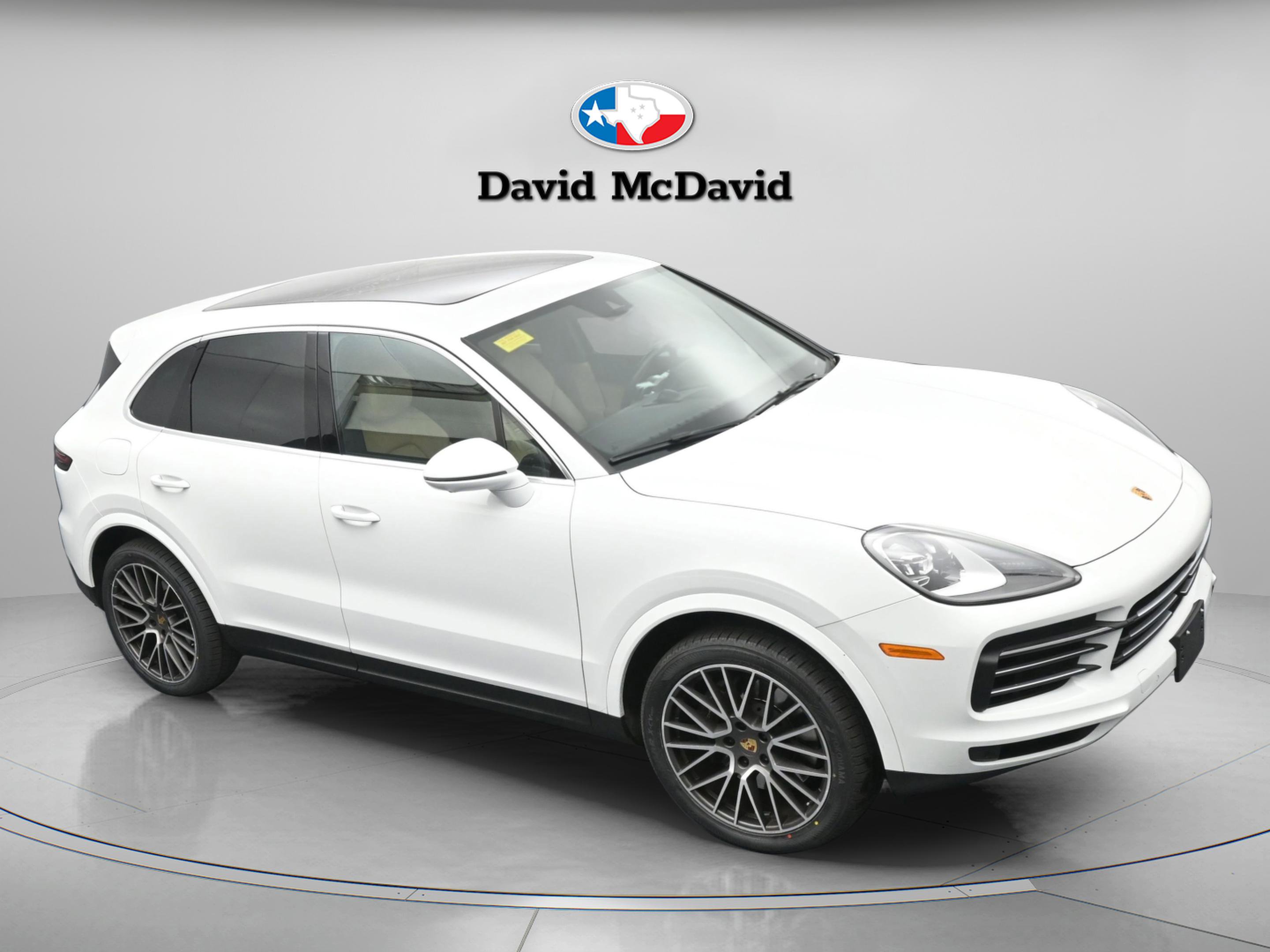 Used 2022 Porsche Cayenne image 24