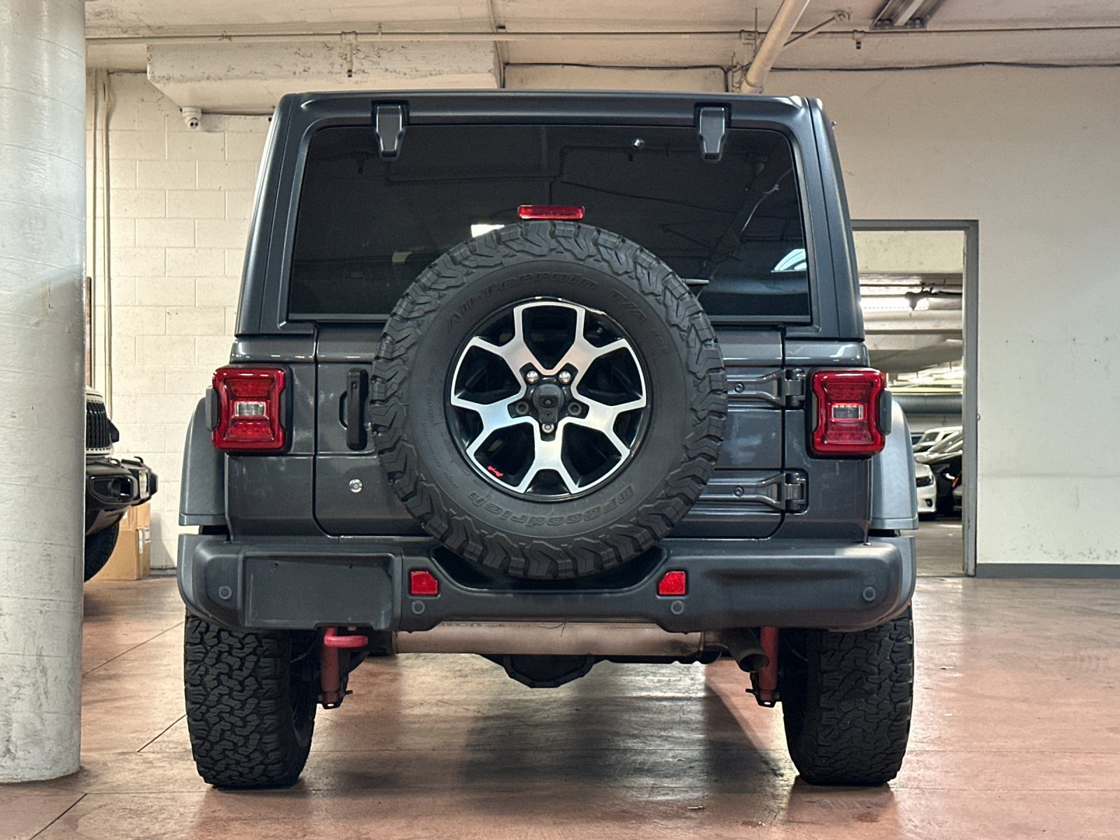 Used 2018 Jeep Wrangler Unlimited Rubicon AWD/4WD image 4