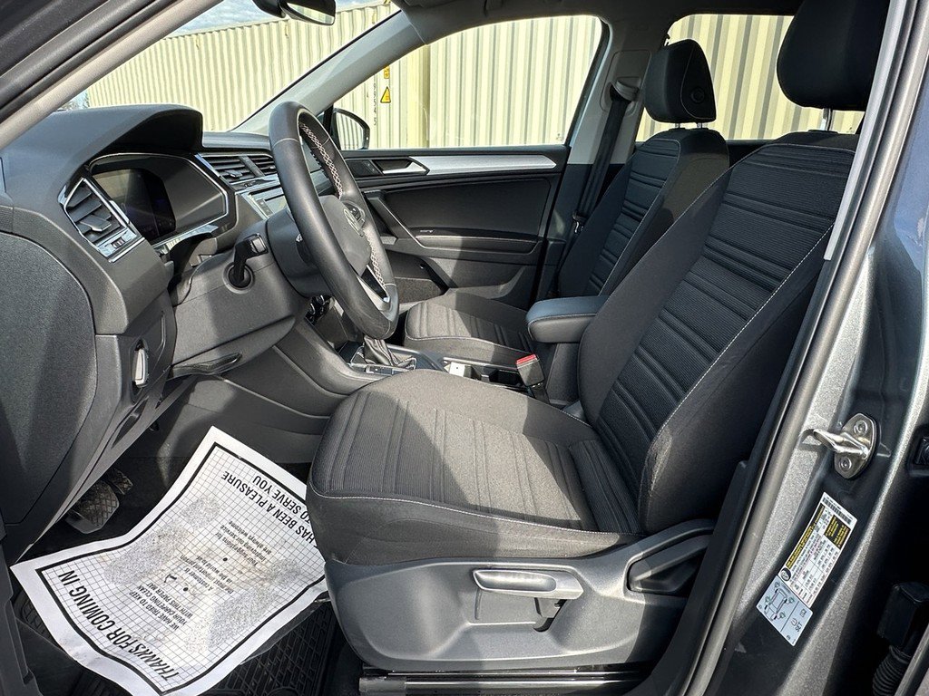 Used 2022 Volkswagen Tiguan S image 19