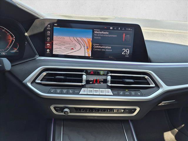Used 2021 BMW X7 xDrive40i w/ Premium Package AWD/4WD image 13