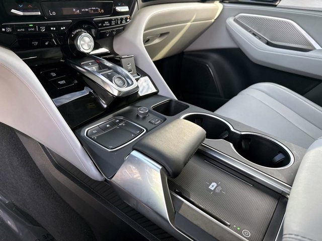 Used 2024 Acura MDX FWD w/ Technology Package image 30