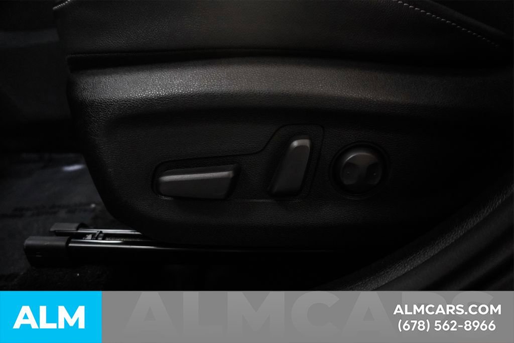 Used 2022 Kia Niro Touring Special Edition image 32