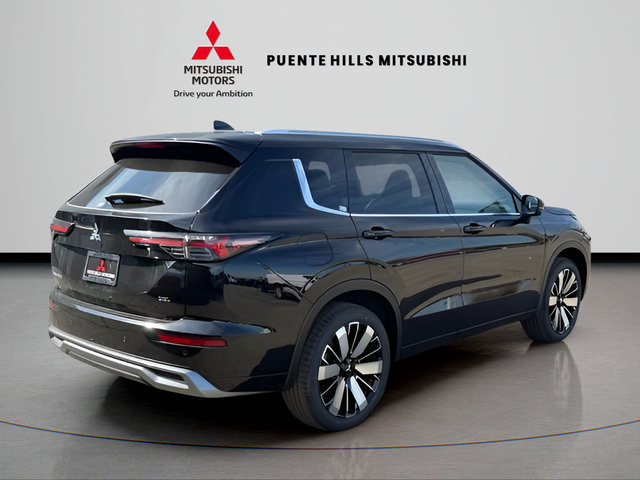 New 2026 Mitsubishi Outlander SEL FWD image 5
