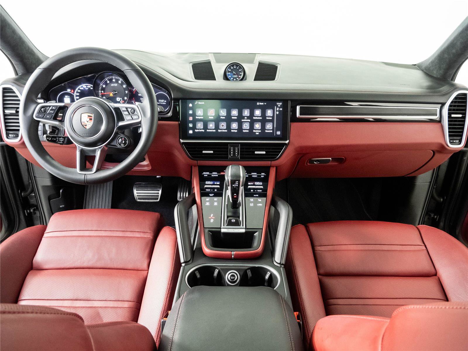 Certified 2023 Porsche Cayenne GTS AWD/4WD image 19