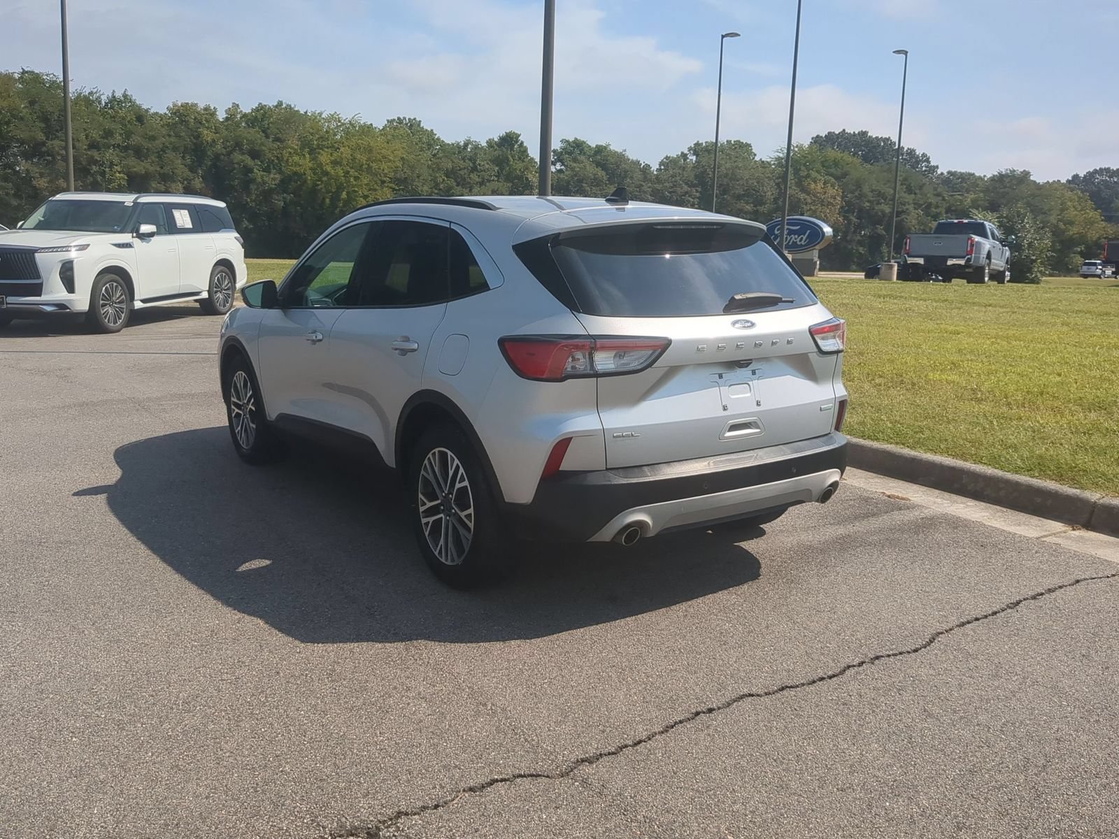 Used 2020 Ford Escape SEL FWD image 5