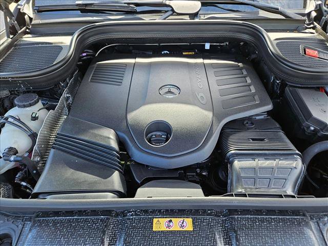 New 2026 Mercedes-Benz GLS 450 4MATIC image 17