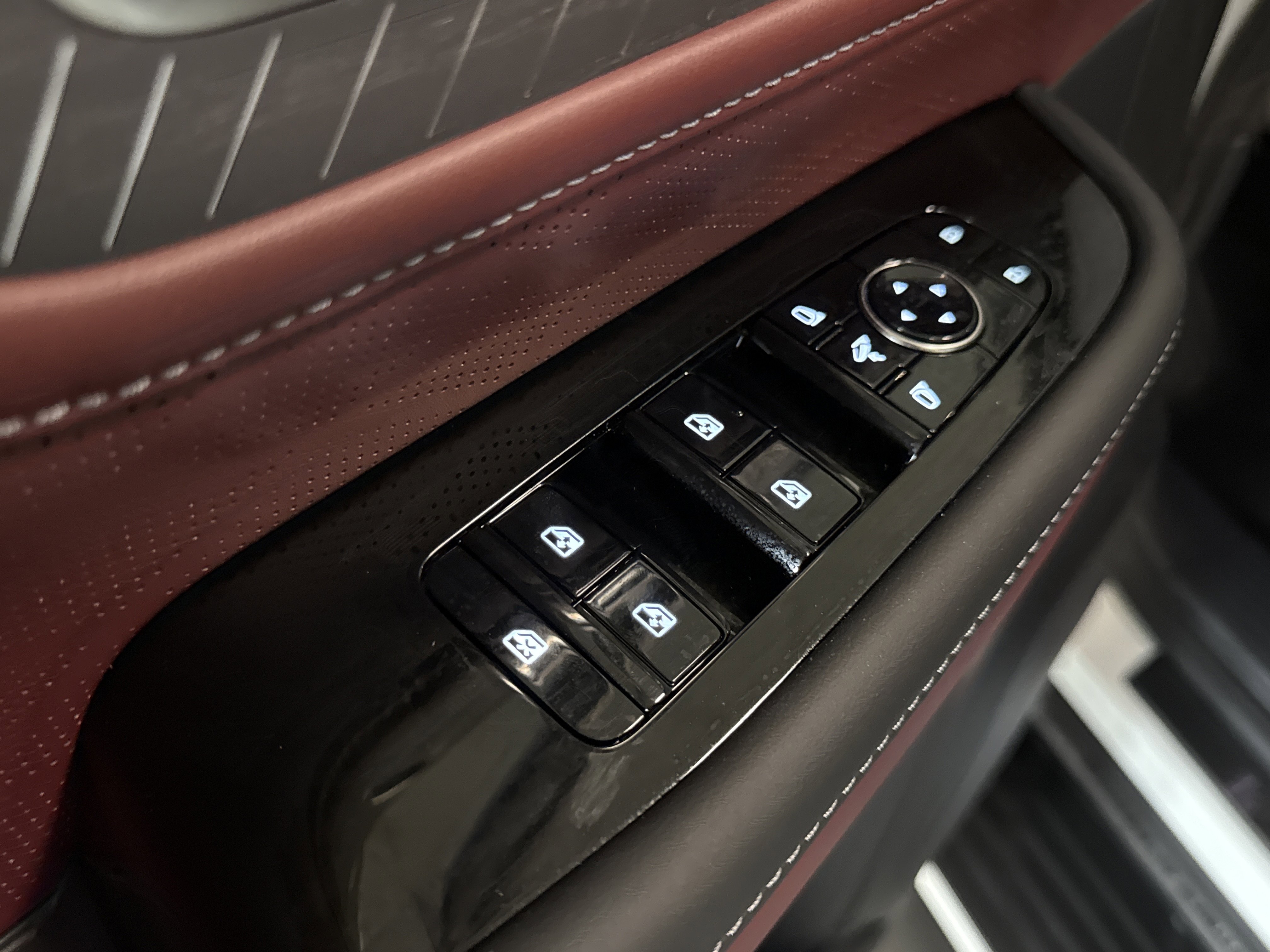 New 2026 INFINITI QX80 Autograph image 10