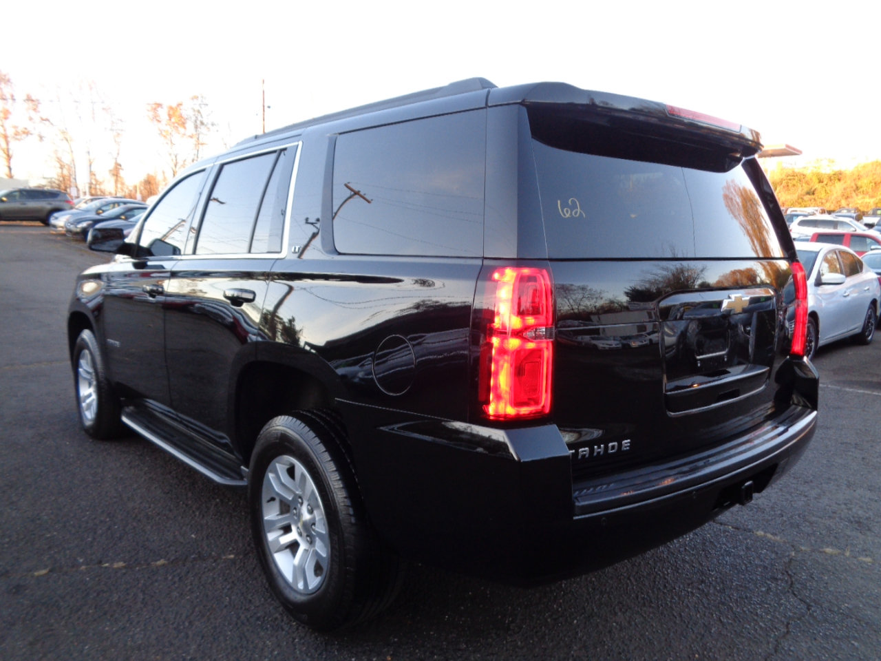 Used 2019 Chevrolet Tahoe LT image 7