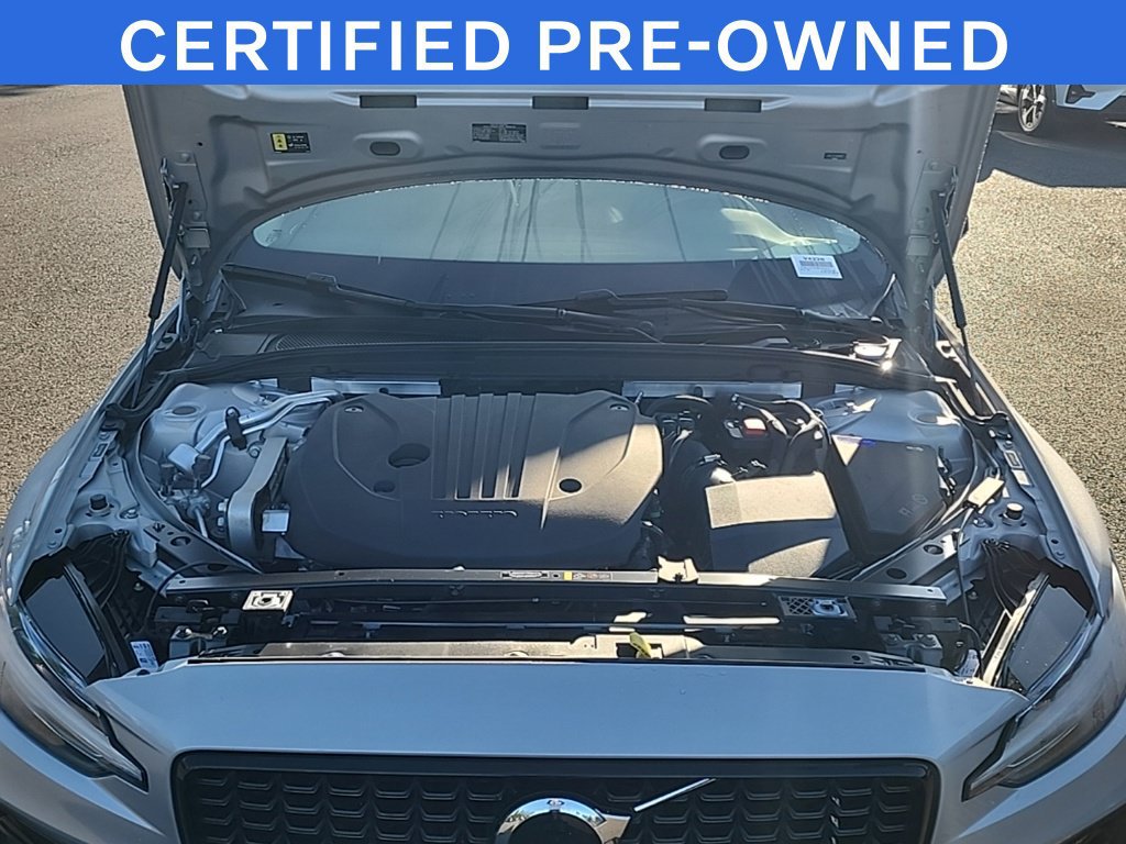 Used 2024 Volvo S60 B5 Plus AWD/4WD image 29