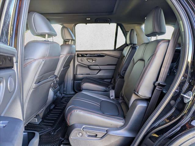 New 2025 Honda Pilot TrailSport image 16