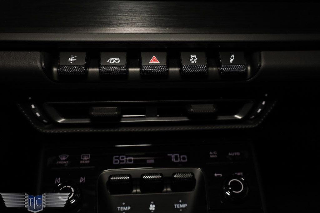 Used 2022 Porsche 911 50th Anniversary Edition image 31