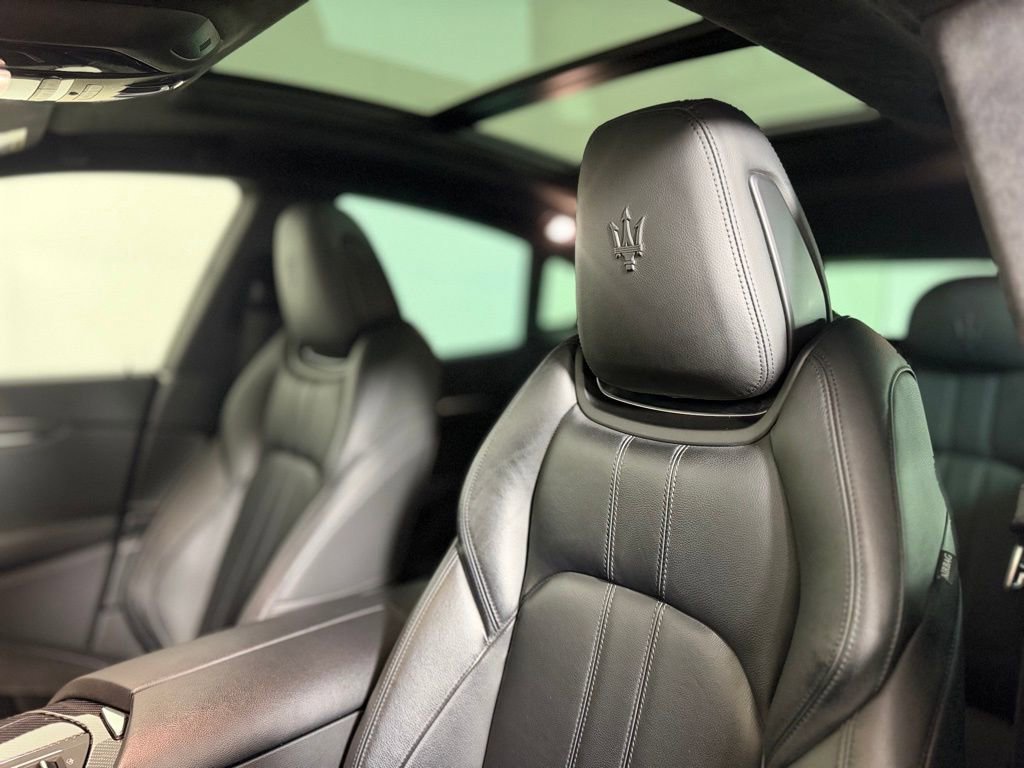 Used 2023 Maserati Levante Modena AWD/4WD image 20