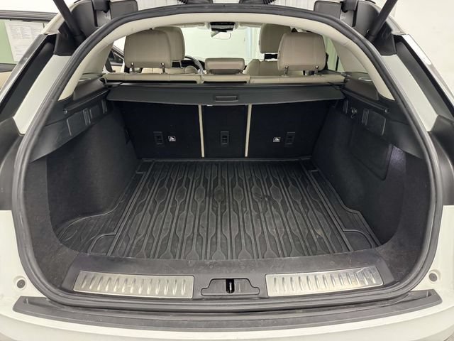 Used 2019 Land Rover Range Rover Velar R-Dynamic SE AWD/4WD image 22