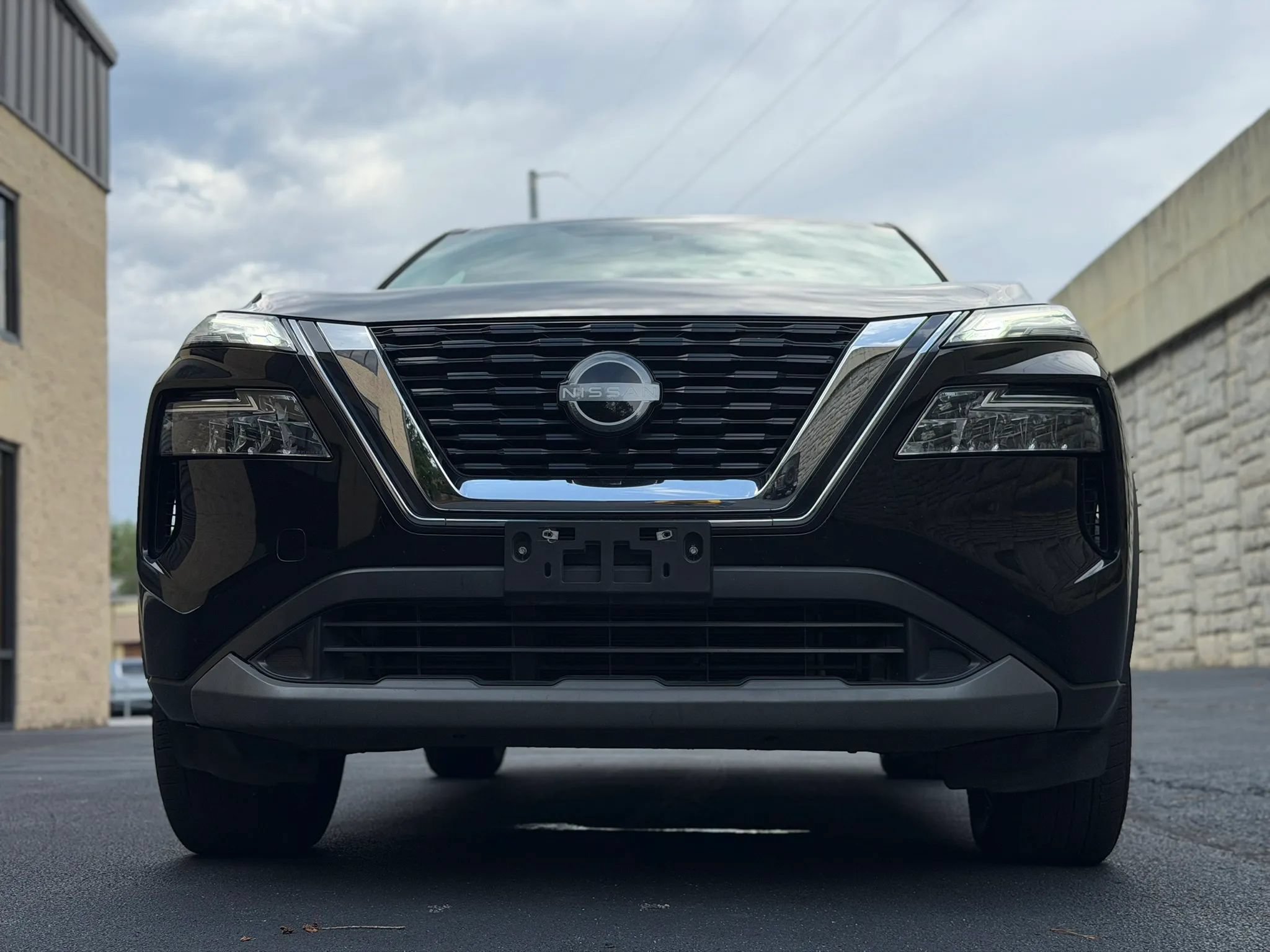 Used 2022 Nissan Rogue SV FWD image 38