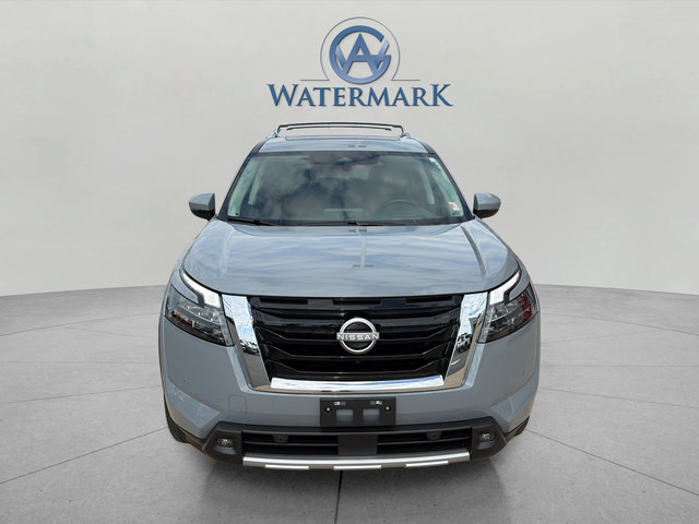 Certified 2025 Nissan Pathfinder Platinum AWD/4WD image 8