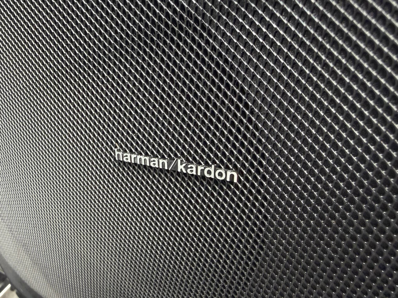 Used 2011 Mercedes-Benz CLS 550 image 32