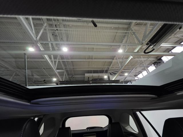 Used 2023 Toyota RAV4 XLE Premium image 16