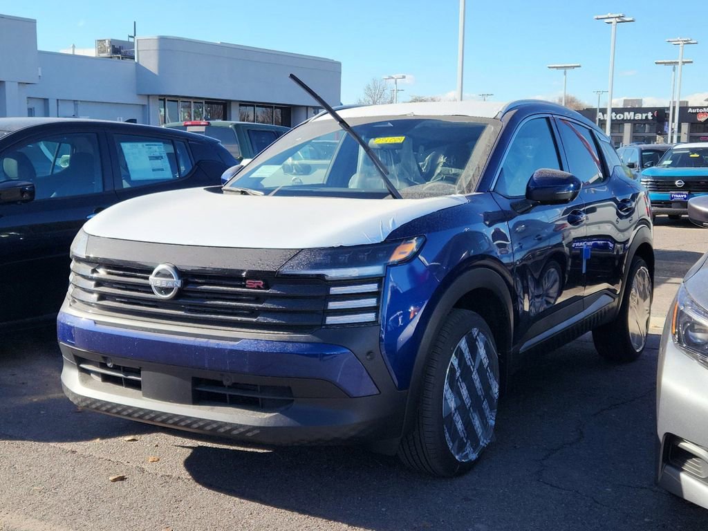 New 2025 Nissan Kicks SR image 3