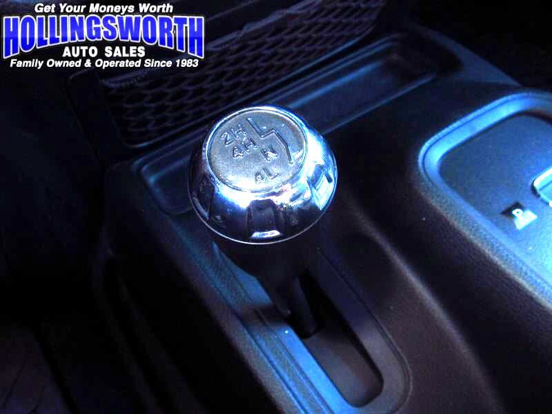 Used 2018 Jeep Wrangler Unlimited Sport image 15