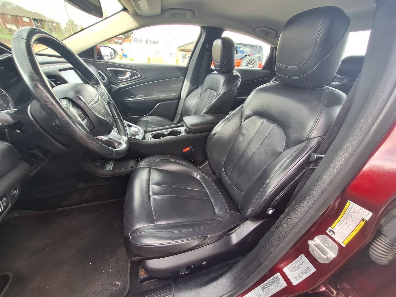 Used 2016 Chrysler 200 Limited Platinum w/ Comfort & Convenience Group FWD image 15