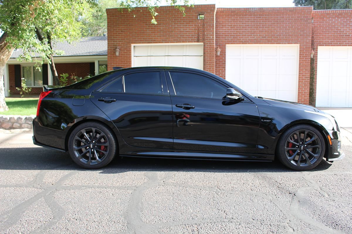 Used 2017 Cadillac ATS V w/ Carbon Fiber Package RWD image 3