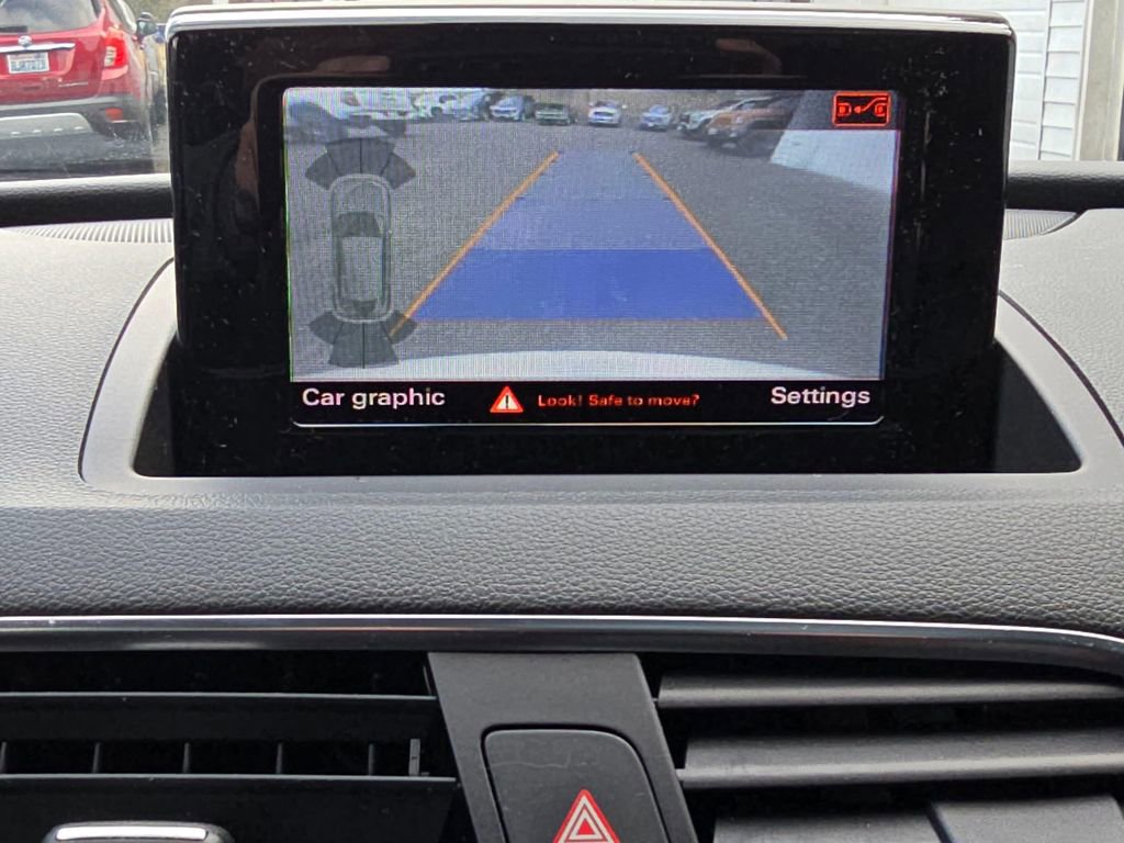 Used 2018 Audi Q3 2.0T Premium image 28