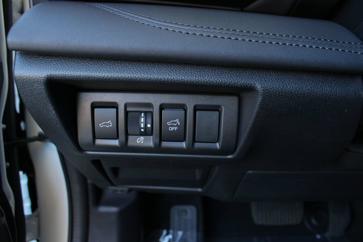 Used 2025 Subaru Outback Wilderness AWD/4WD image 35
