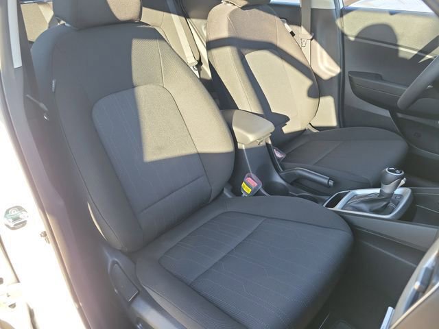 New 2026 Hyundai Venue SE FWD image 17