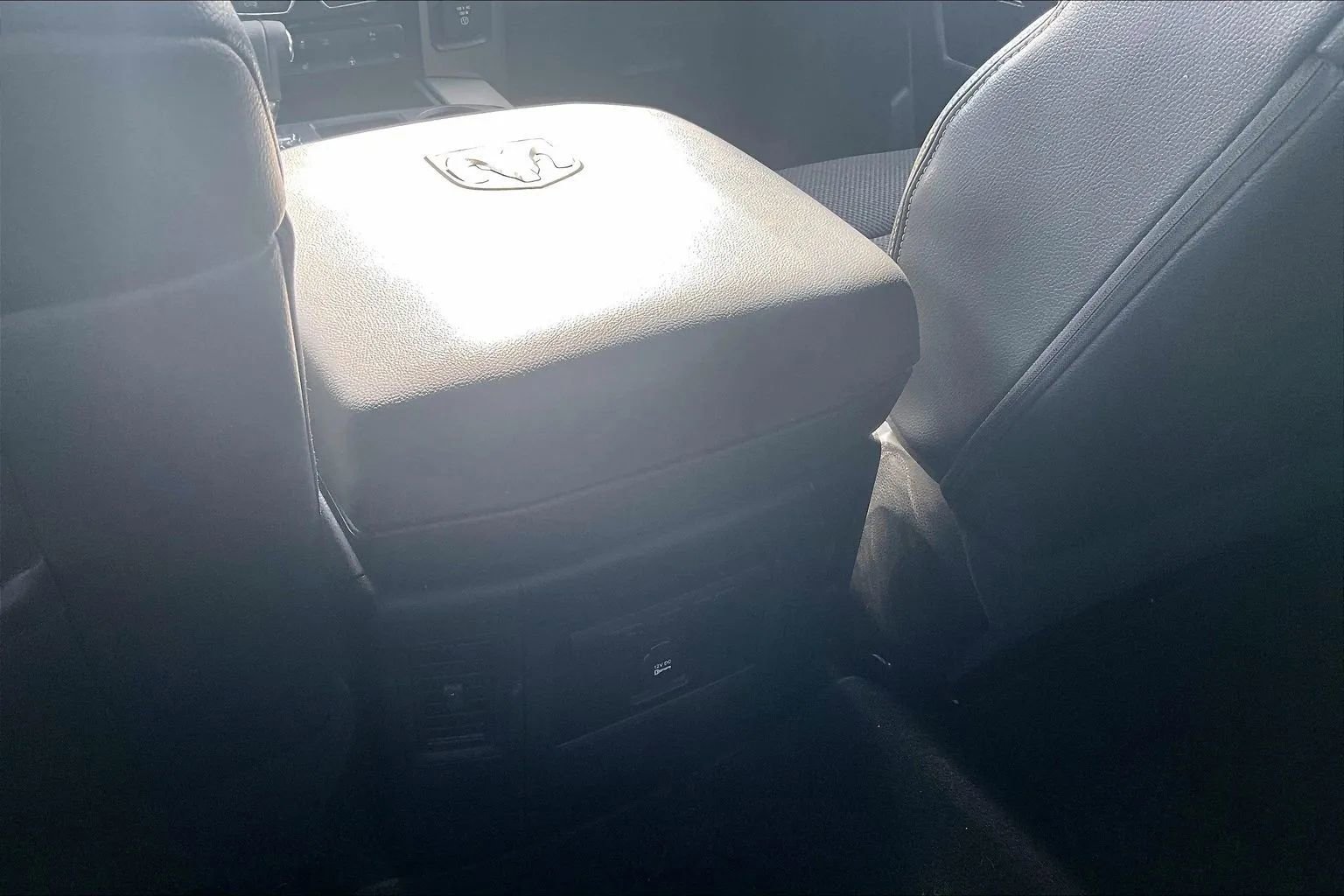 Used 2013 RAM 1500 Sport w/ Sport Premium Group AWD/4WD image 17