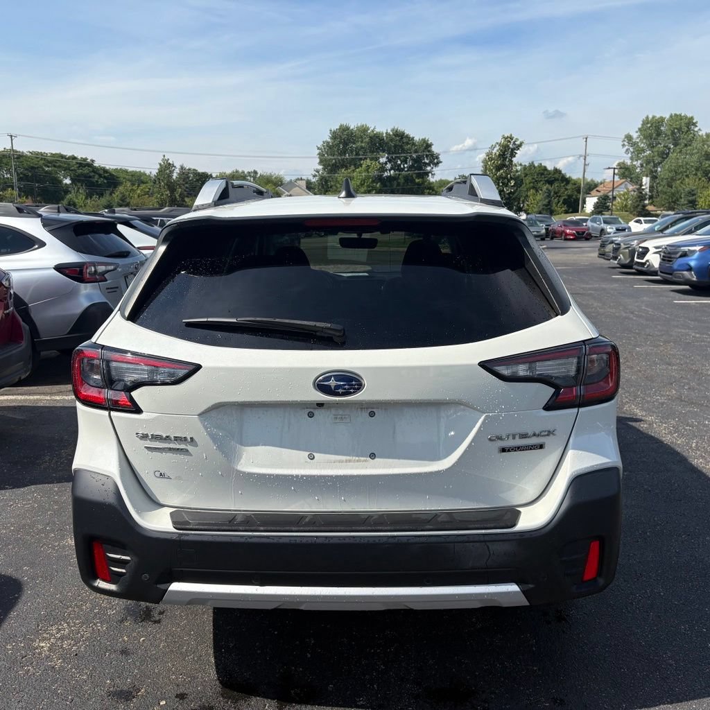 Certified 2021 Subaru Outback Touring AWD/4WD image 4