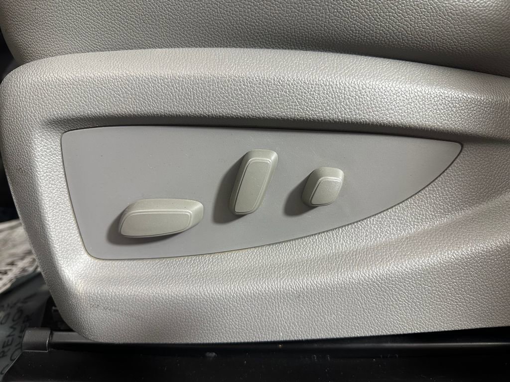 Used 2017 GMC Sierra 2500 SLT w/ Duramax Plus Package image 20