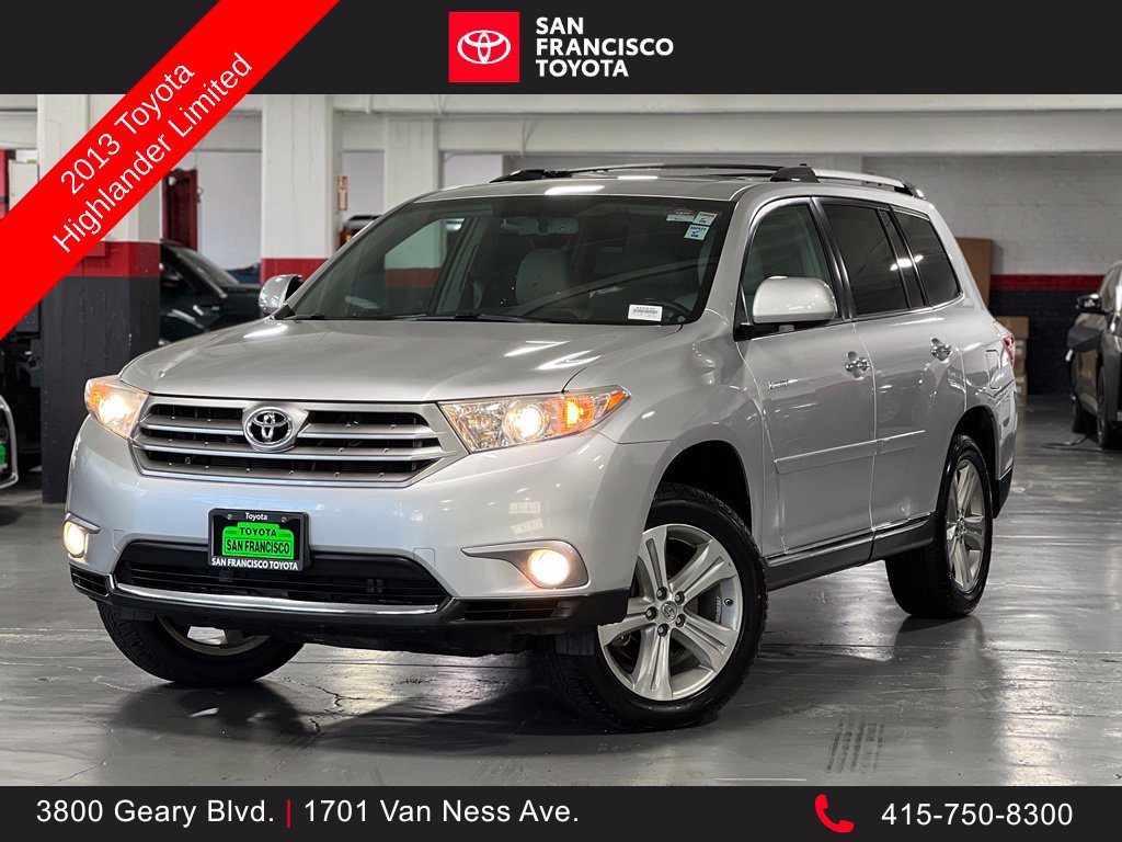 Used 2013 Toyota Highlander Limited FWD 360° Tour