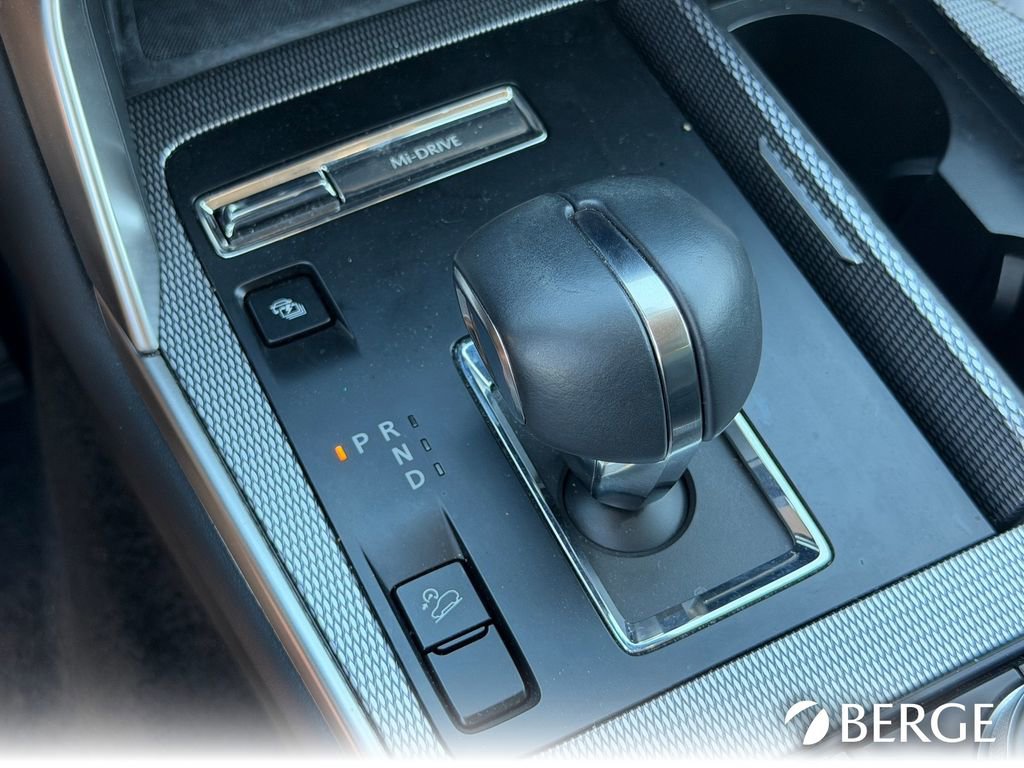 Used 2024 MAZDA CX-90 Plug-In Hybrid w/ Preferred image 29