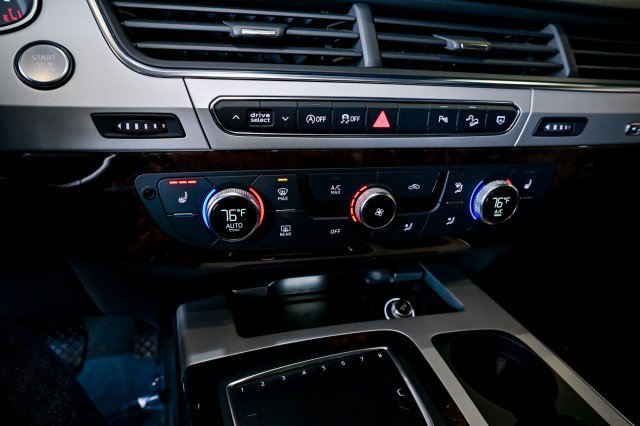 Used 2019 Audi Q7 2.0T Premium w/ Cold Weather Package image 40