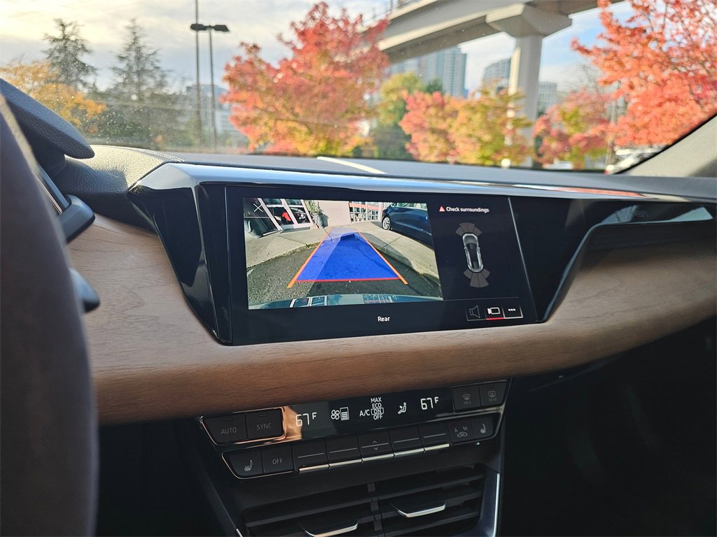 Used 2022 Audi e-tron GT Premium Plus image 27