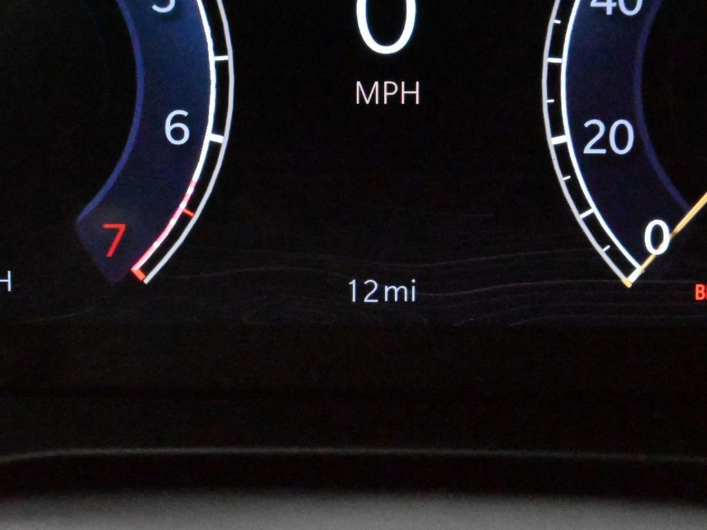 Used 2024 Jeep Grand Cherokee L Laredo w/ Luxury Tech Group I image 34