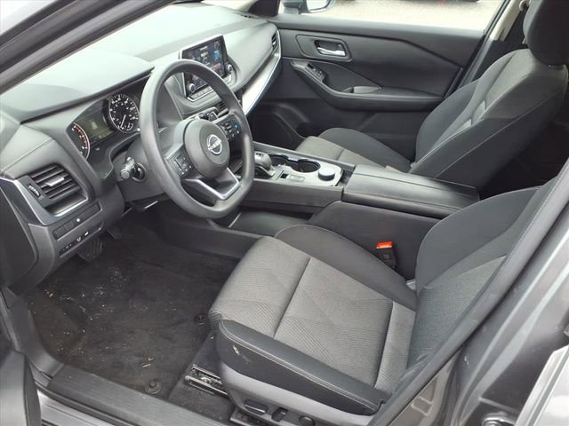 Used 2024 Nissan Rogue SV image 12