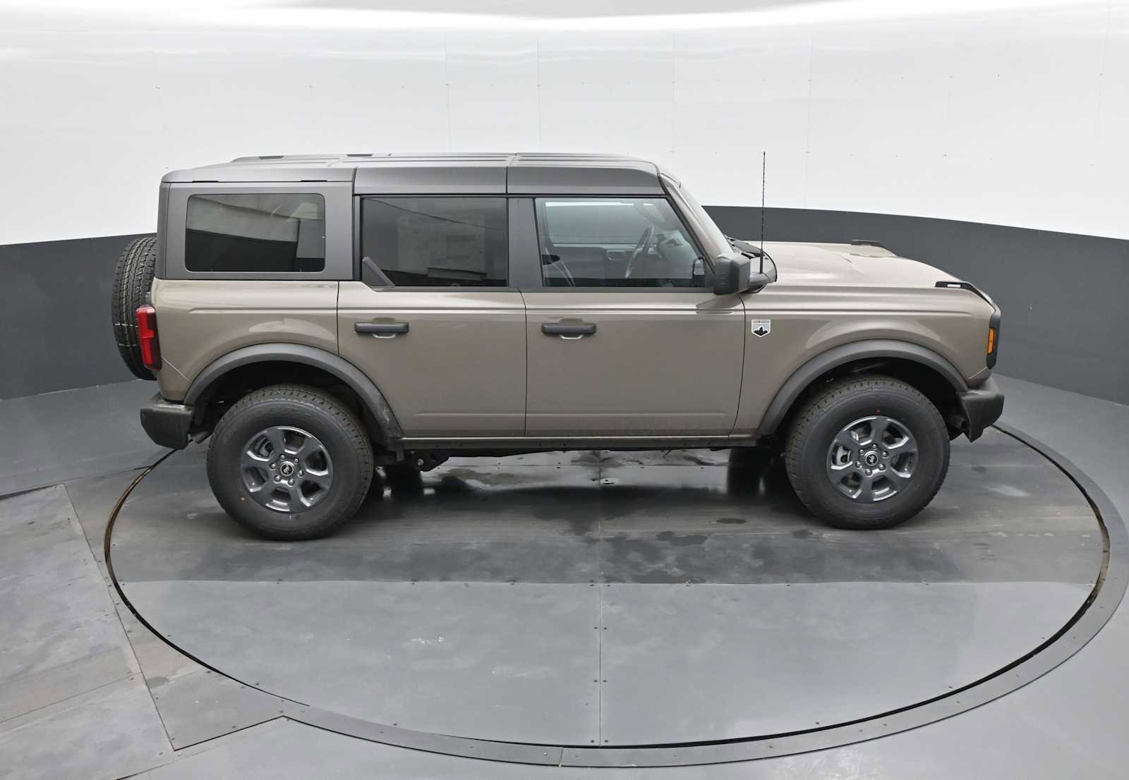 New 2026 Ford Bronco Big Bend image 17