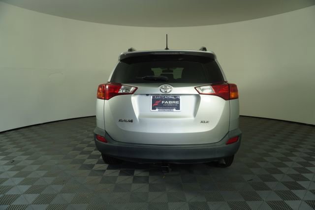 Used 2013 Toyota RAV4 XLE FWD image 6
