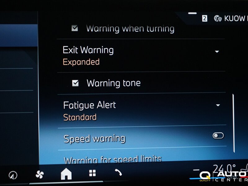 Used 2024 BMW X5 xDrive40i AWD/4WD image 30