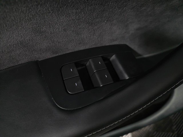 Used 2024 Tesla Model Y Long Range image 30