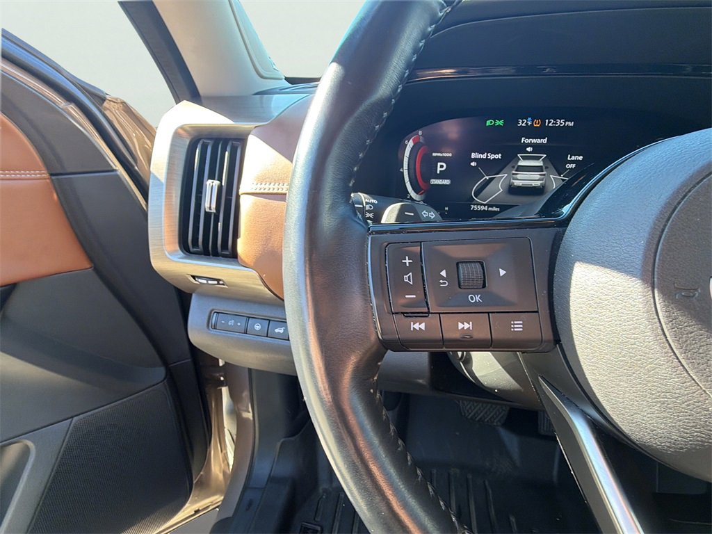 Used 2023 Nissan Pathfinder Platinum w/ Cargo Package image 32