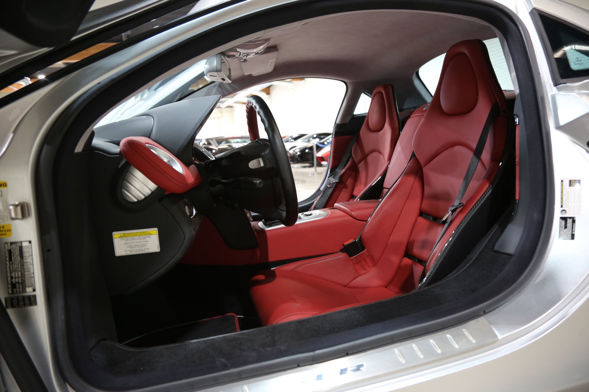 Used 2006 Mercedes-Benz SLR 2dr Cpe 5.5L image 20