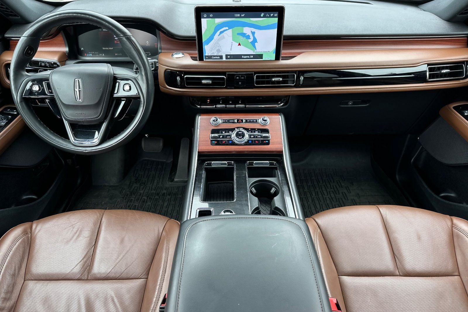 Used 2023 Lincoln Aviator Reserve w/ Equipment Group 201A RWD image 15