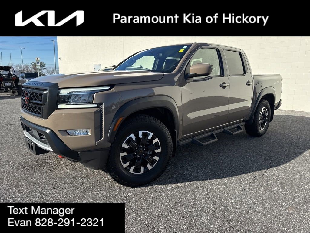 Used 2024 Nissan Frontier Pro-X w/ Technology Package image 3