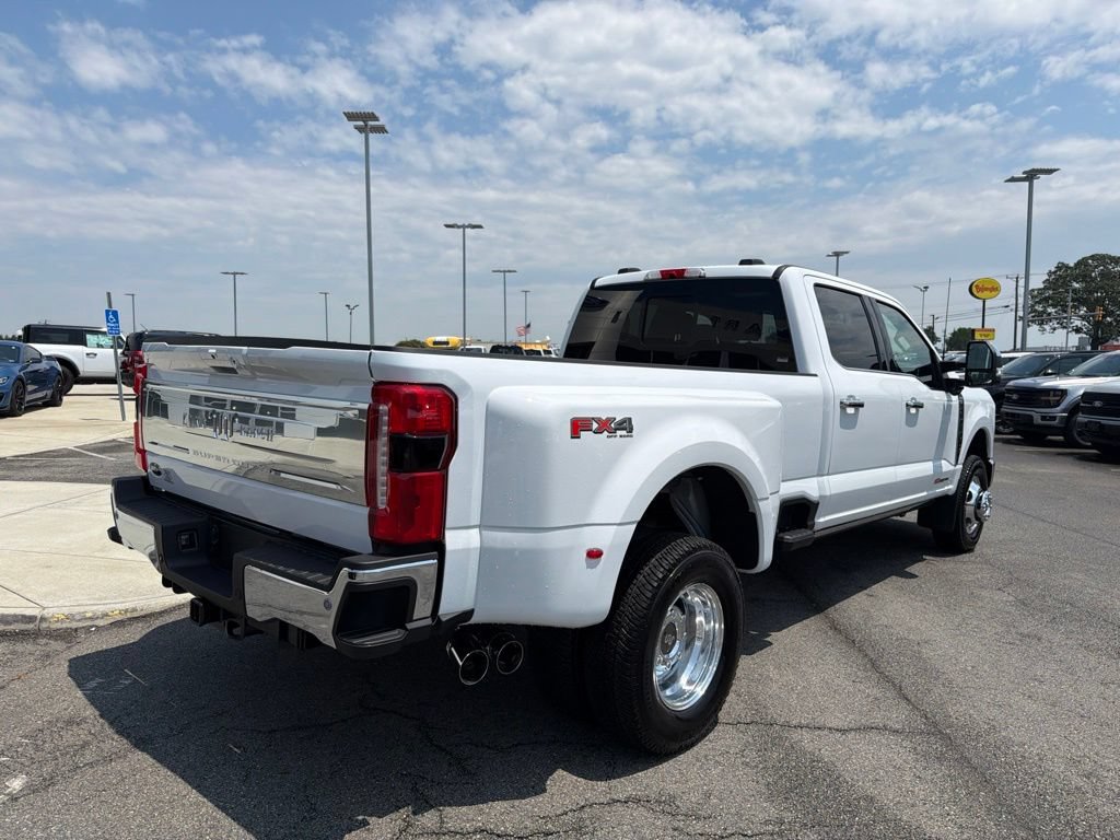 New 2026 Ford F350 King Ranch w/ Chrome Package AWD/4WD image 3
